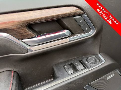 Used 2024 Chevrolet Silverado 1500 LT Trail Boss w/ LT Trail Boss Premium Package AWD/4WD image 17