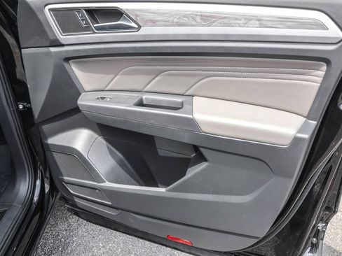 Used 2023 Volkswagen Atlas Cross Sport SE w/ Panoramic Sunroof Package AWD/4WD image 41