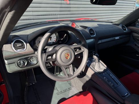 Certified 2025 Porsche 718 Boxster Spyder RS image 4