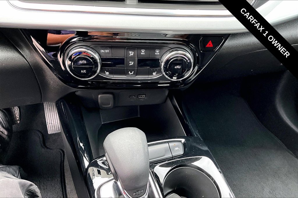 Used 2025 Chevrolet Trax LT FWD image 8