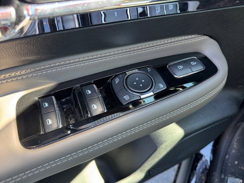 New 2026 Lincoln Corsair Premiere AWD/4WD image 21