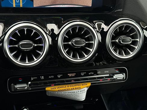 New 2026 Mercedes-Benz GLA 250 4MATIC image 16