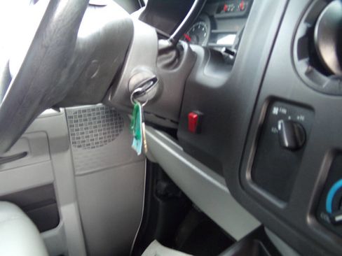 Used 2017 Ford E-450 and Econoline 450 Super Duty w/ Power Windows & Locks Group image 60