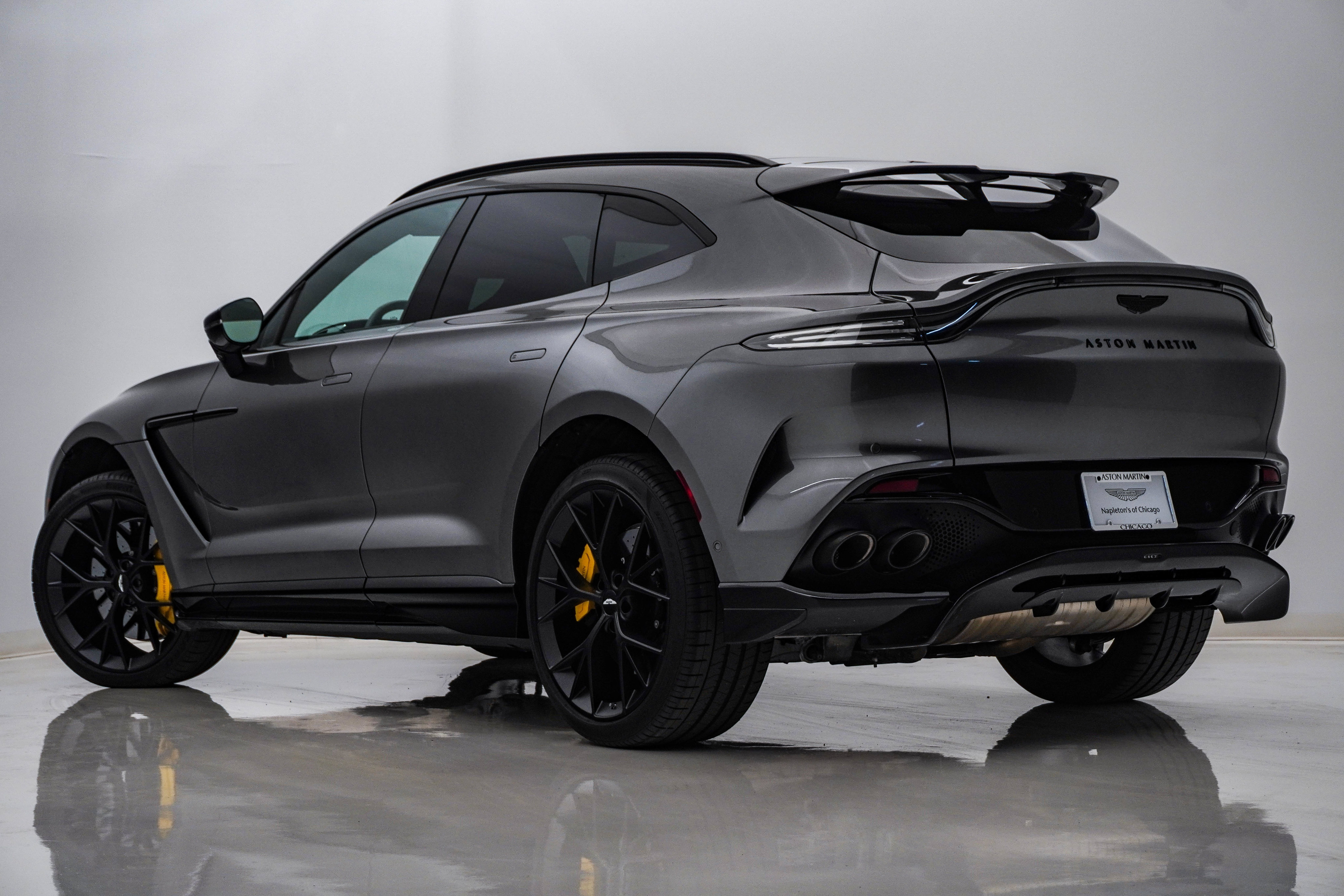 Used 2026 Aston Martin DBX 707 AWD/4WD image 8