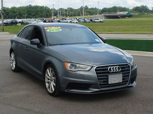 Used 2016 Audi A3 1.8T Premium w/ Audi MMI Navigation Plus FWD image 2