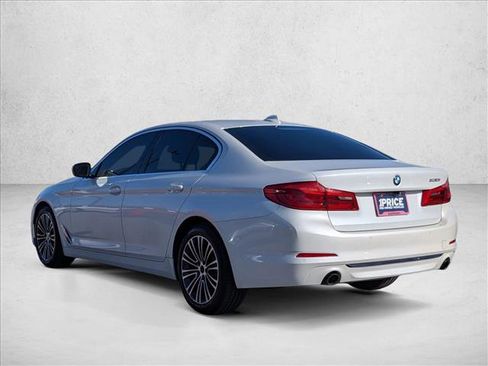 Used 2019 BMW 530i w/ Convenience Package RWD image 8