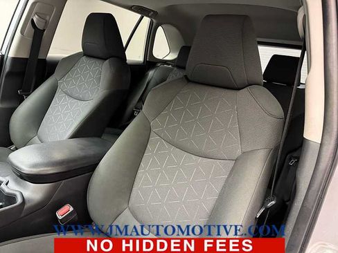 Used 2023 Toyota RAV4 XLE w/ Convenience Package AWD/4WD image 14