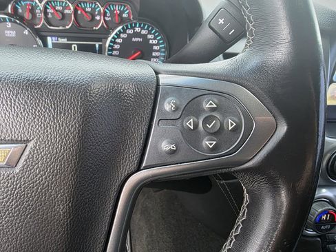 Used 2018 Chevrolet Tahoe LS image 17