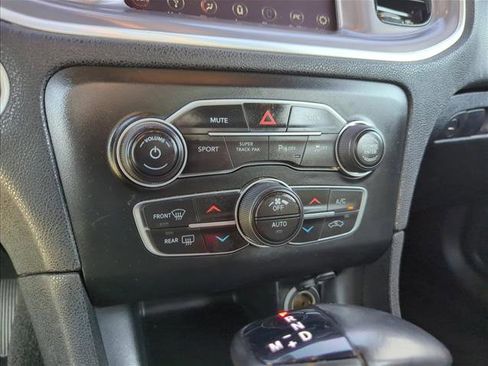 Used 2019 Dodge Charger GT w/ Driver Confidence Group image 12