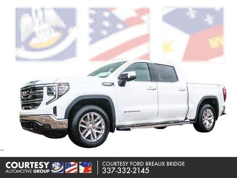 Used 2022 GMC Sierra 1500 SLT AWD/4WD image 1