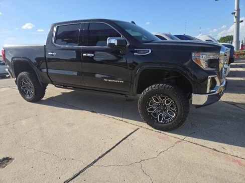 Used 2021 GMC Sierra 1500 SLT w/ SLT Premium Plus Package AWD/4WD image 7