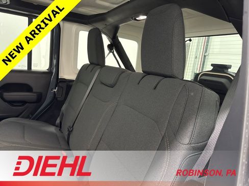 Certified 2026 Jeep Wrangler Willys image 15