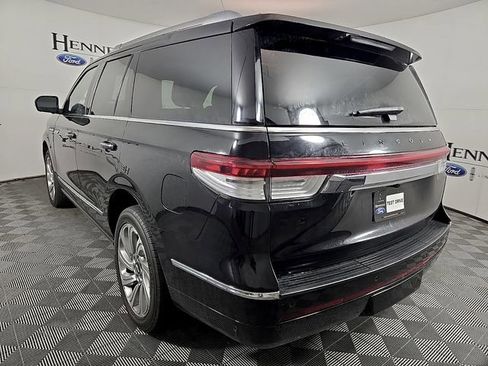 Certified 2024 Lincoln Navigator Reserve AWD/4WD image 7