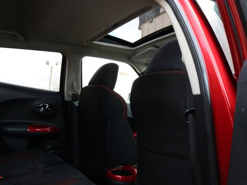 Used 2015 Nissan Juke SV w/ Cold Weather Package image 37