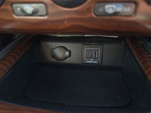 Used 2020 Nissan Pathfinder Platinum AWD/4WD image 24