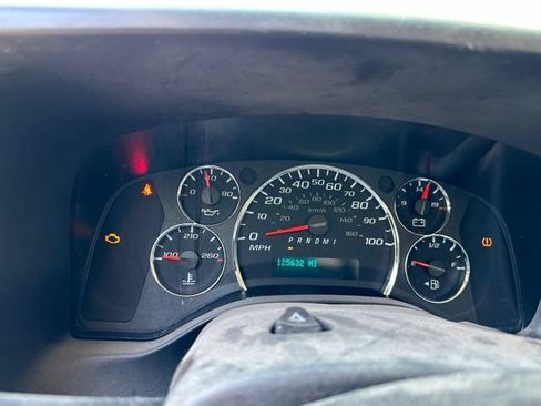 Used 2020 Chevrolet Express 3500 w/ Power Convenience Package RWD image 11