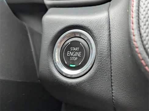 Used 2022 Chevrolet Suburban RST w/ Luxury Package image 23