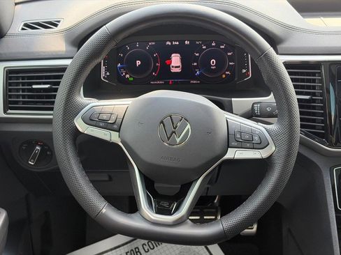 Used 2023 Volkswagen Atlas Cross Sport SEL R-Line AWD/4WD image 14