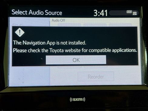 Used 2020 Toyota Camry LE image 13