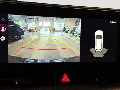 Used 2025 Kia Sportage SX image 14