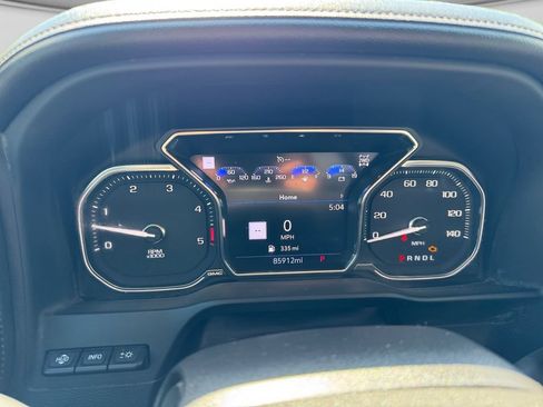 Used 2022 GMC Sierra 3500 Denali w/ Denali Ultimate Package AWD/4WD image 33