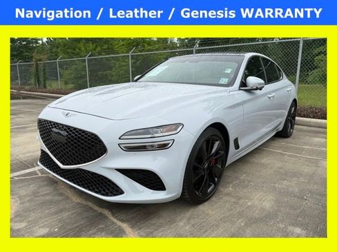 Used 2022 Genesis G70 3.3T RWD image 1