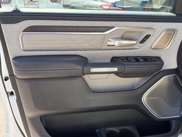 Used 2024 RAM 1500 Limited AWD/4WD image 11