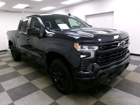 Certified 2024 Chevrolet Silverado 1500 RST w/ Z71 Off-Road Package AWD/4WD image 14
