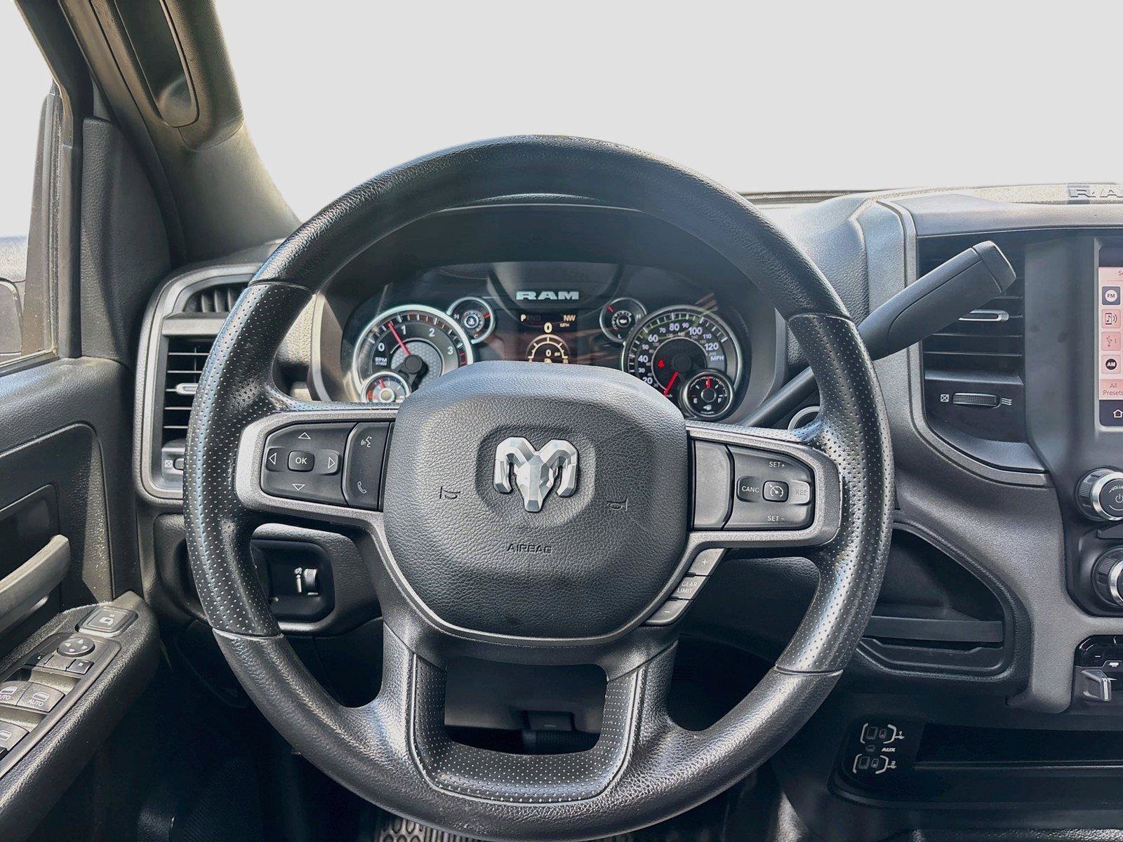 Used 2023 RAM 3500 Tradesman w/ Chrome Appearance Group AWD/4WD image 14