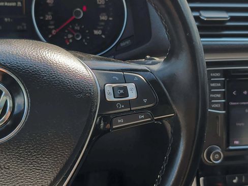 Used 2019 Volkswagen Passat 2.0T Wolfsburg w/ Wheels & Sunroof Package FWD image 25