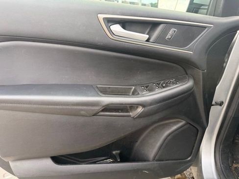 Used 2022 Ford Edge SEL w/ Convenience Package AWD/4WD image 5