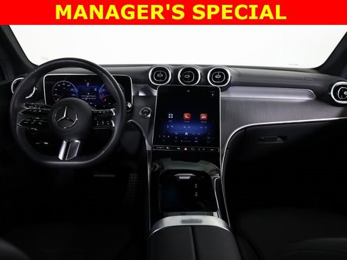 Certified 2025 Mercedes-Benz GLC 300 4MATIC image 33