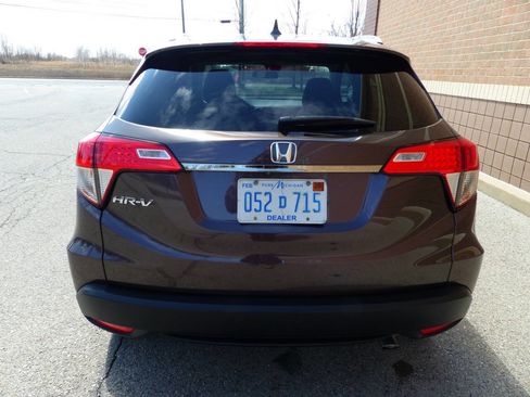 Used 2021 Honda HR-V EX image 7