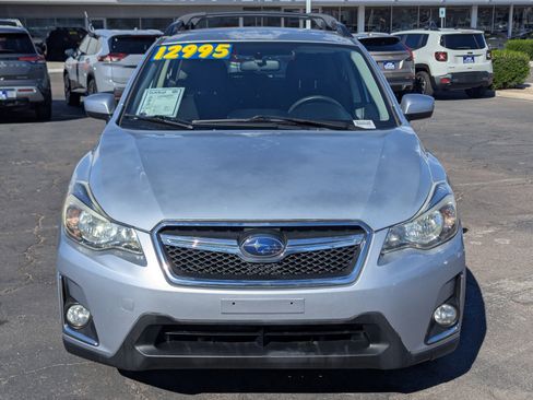 Used 2017 Subaru Crosstrek 2.0i Premium image 6