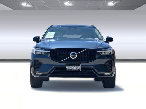 Used 2025 Volvo XC60 B5 Ultra w/ Protection Package Premier AWD/4WD image 5