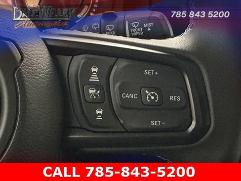 Used 2024 Jeep Wrangler Unlimited Rubicon 4xe image 13