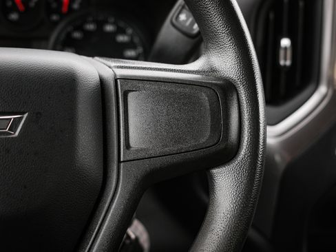 Used 2020 Chevrolet Silverado 1500 Custom Trail Boss w/ Custom Convenience Package image 18