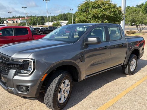 Used 2024 Ford Ranger XL w/ Trailer Tow Package RWD image 17
