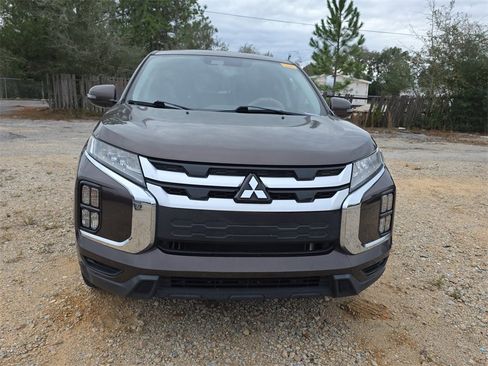 Used 2020 Mitsubishi Outlander Sport SE image 4