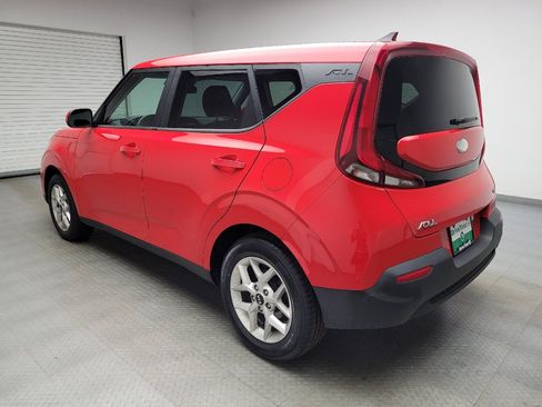 Used 2020 Kia Soul S FWD image 3