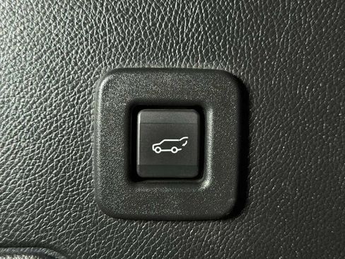 Used 2016 Ford Expedition EL King Ranch AWD/4WD image 18