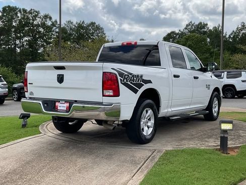 Used 2022 RAM 1500 Classic SLT w/ Trailer & Traction Group RWD image 7