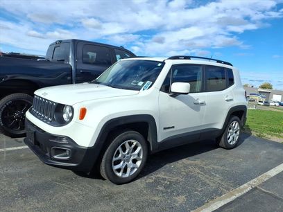 Used 2017 Jeep Renegade Latitude w/ Cold Weather Group