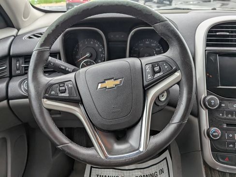 Used 2015 Chevrolet Malibu LT FWD image 31
