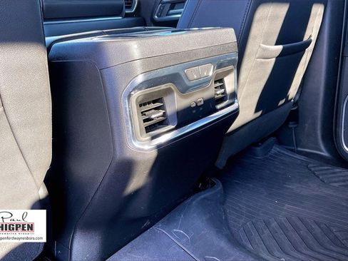 Used 2024 Chevrolet Silverado 2500 LTZ w/ LTZ Convenience Package image 33