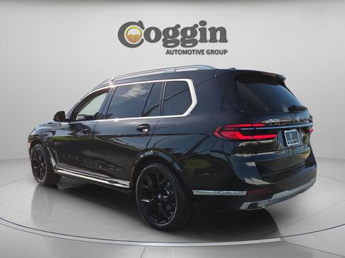 Certified 2024 BMW X7 xDrive40i AWD/4WD image 3