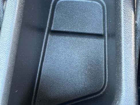 Used 2021 Buick Encore GX Select image 37