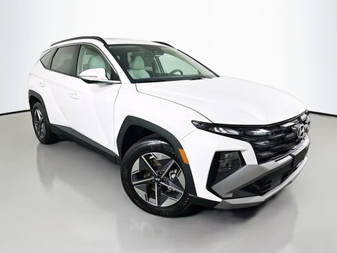 New 2025 Hyundai Tucson SEL image 1