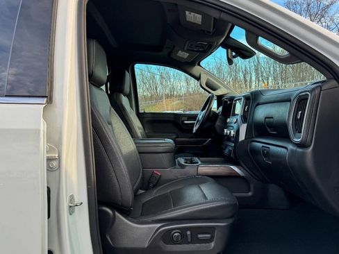 Used 2022 GMC Sierra 1500 SLT w/ SLT Premium Plus Package image 14