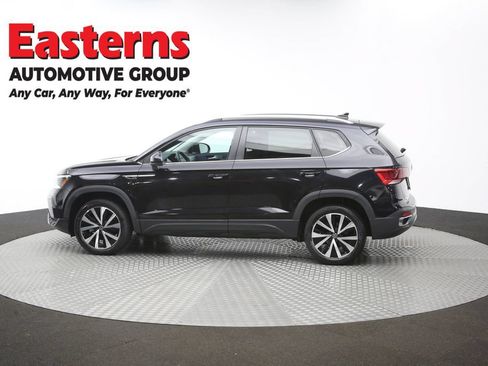 Used 2024 Volkswagen Taos SE FWD image 58